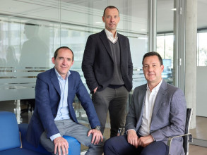 Foto. de izda a derecha: Josep Miquel Torregrosa, Mikel Lasa (CEO de EIT InnoEnergy Iberia) y Xavier Sánchez