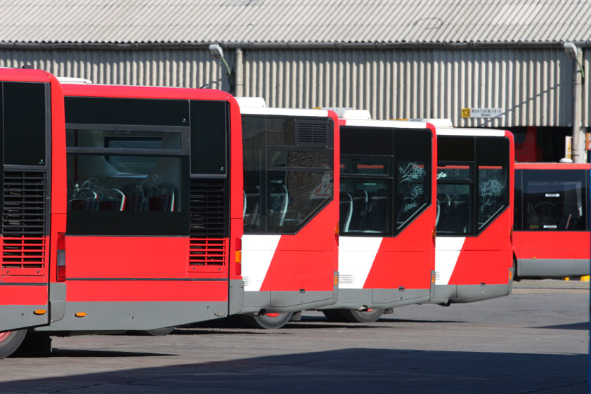 Autobuses urbanos a...