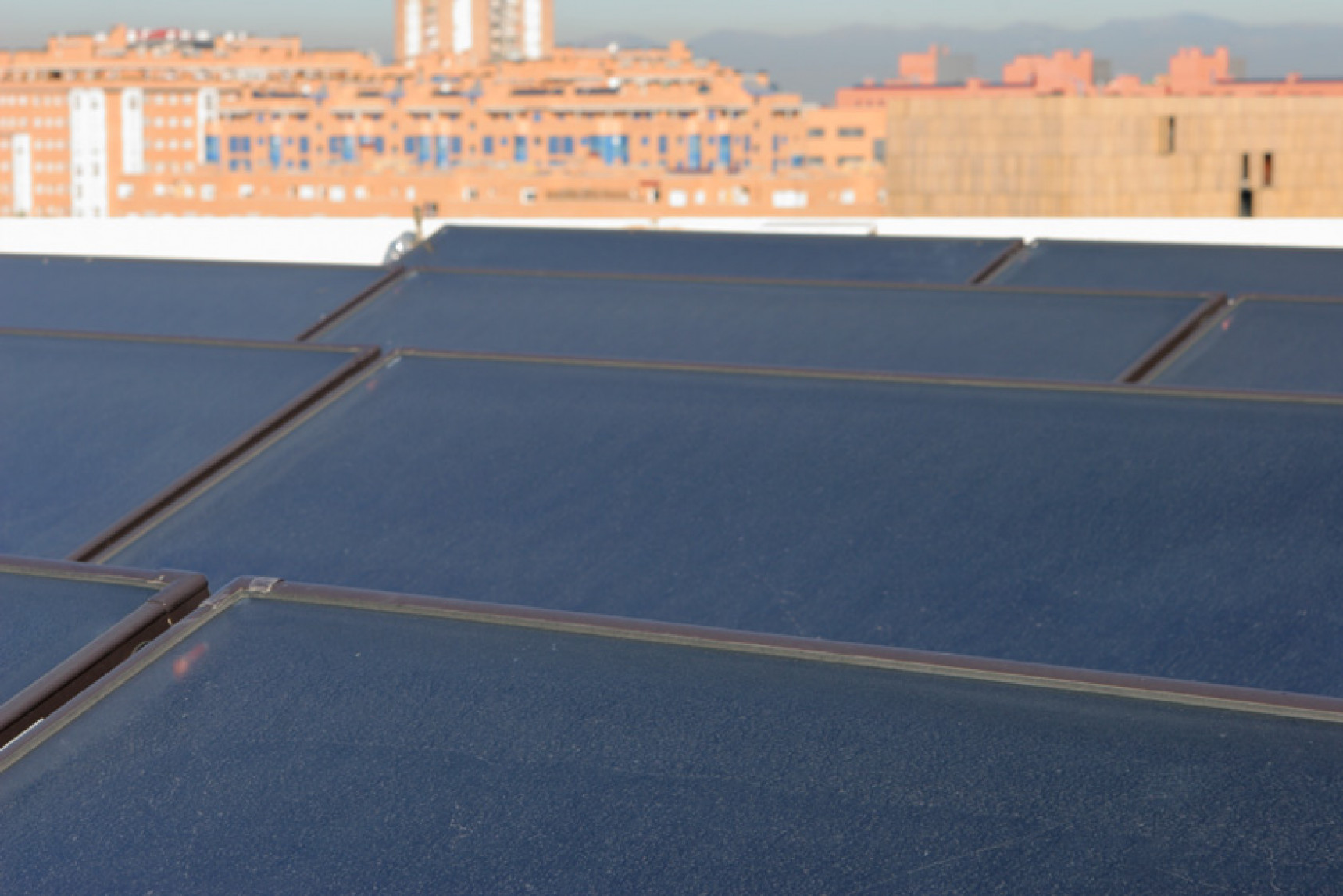 El Gobierno apoya 4...